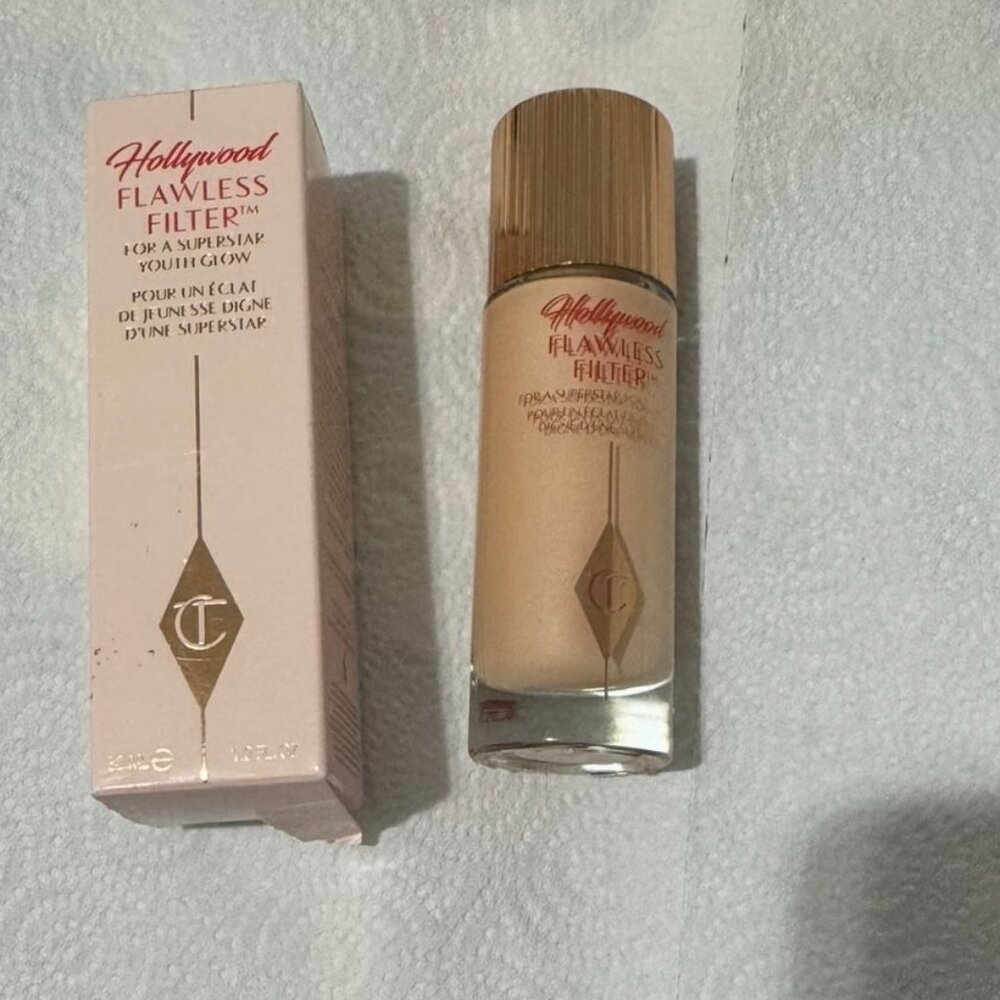 Charlotte Tilbury HOLLYWOOD FLAWLESS FILTER - Picture 3 of 3